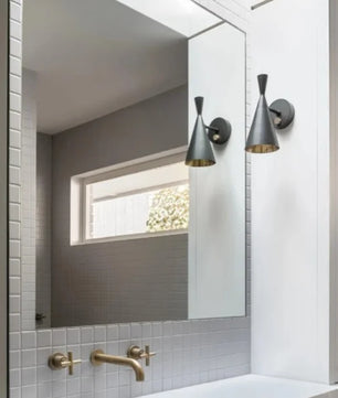 Beat Wall Lamp