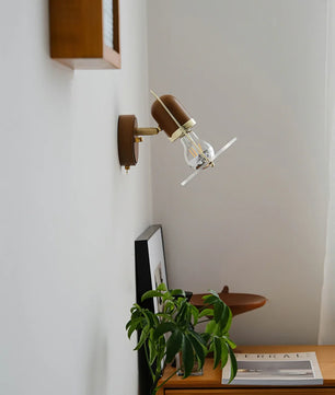 Vaughan Wall Lamp