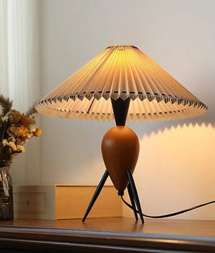 Makie Table Lamp