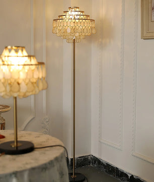 Vivant Shell Floor Lamp