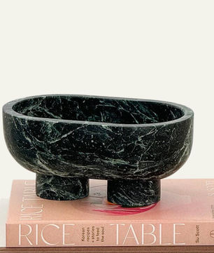 The Carrara Low-Profile Stone Plinth